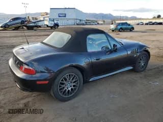 ✅ 2000 BMW Z3 2.8 • VIN: 4USCH3342YLF42701 • Лот: 92480815. Опубликован ранее на Copart с пробегом 154 272 миль. Бесплатный доступ к архиву аукционных продаж из США и подробный отчёт об истории автомобиля на DreamBid. Изображение 3.