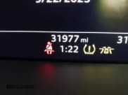 ✅ 2019 Audi e-tron Premium Plus • VIN: WA1LAAGEXKB021974 • Lot: 43271469. Listed on IAAI with 31,977 mi. Free auction sales archive from the USA and detailed vehicle history report at DreamBid. Image 16.