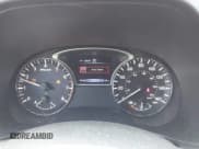 ✅ 2017 Nissan Pathfinder Platinum • VIN: 5N1DR2MM0HC605111 • Lot: 43492145. Wystawiony na IAAI z przebiegiem 79 720 mil. Bezpłatny archiwum sprzedaży aukcyjnych z USA i szczegółowy raport historii pojazdu na DreamBid. Zdjęcie 7.