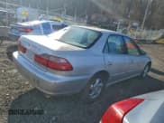 ✅ 1998 Honda Accord EX • VIN: 1HGCG5657WA112470 • Лот: 94920695. Опубликован ранее на Copart с пробегом 199 463 миль. Бесплатный доступ к архиву аукционных продаж из США и подробный отчёт об истории автомобиля на DreamBid. Изображение 3.