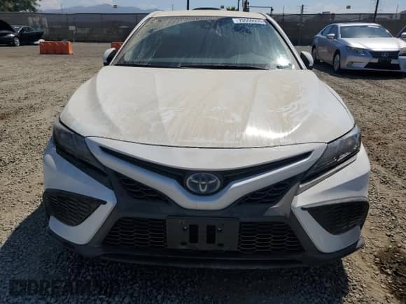 2021 Toyota Camry Hybrid SE с VIN 4T1G31AK6MU028794, выставлен на аукционе Copart как лот 70559935 с пробегом Не указан миль и Чистый • Clean title. История ставок и продаж доступна на DreamBid. Изображение 5.