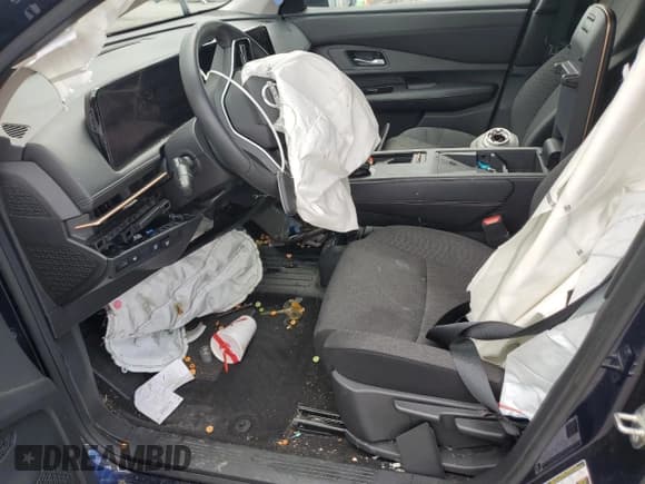 ✅ 2024 Nissan ARIYA Venture+ • VIN: JN1BF0AAXRM433848 • Lot: 64785445. Wystawiony na Copart z przebiegiem 7 979 mil. Bezpłatny archiwum sprzedaży aukcyjnych z USA i szczegółowy raport historii pojazdu na DreamBid. Zdjęcie 7.