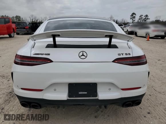 ✅ 2024 Mercedes-Benz AMG GT 53 • VIN: W1K7X6BB8RV000216 • Lot: 48496305. Wystawiony na Copart z przebiegiem 7 421 mil. Bezpłatny archiwum sprzedaży aukcyjnych z USA i szczegółowy raport historii pojazdu na DreamBid. Zdjęcie 6.