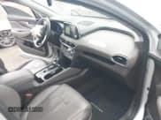 ✅ 2019 Hyundai Santa Fe Limited • VIN: 5NMS5CAAXKH111080 • Лот: 42168203. Опубликован ранее на IAAI с пробегом 178 860 миль. Бесплатный доступ к архиву аукционных продаж из США и подробный отчёт об истории автомобиля на DreamBid. Изображение 5.