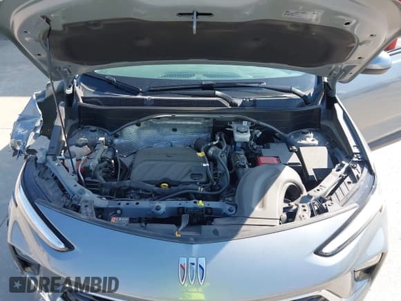 ✅ 2024 Buick Encore GX Preferred • VIN: KL4AMBS25RB083617 • Lot: 43203005. Wystawiony na IAAI z przebiegiem 24 191 mil. Bezpłatny archiwum sprzedaży aukcyjnych z USA i szczegółowy raport historii pojazdu na DreamBid. Zdjęcie 10.