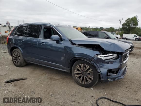 ✅ 2022 Volvo XC90 Momentum • VIN: YV4102PK2N1784199 • Lot: 68928415. Listed on Copart with 63,035 mi. Free auction sales archive from the USA and detailed vehicle history report at DreamBid. Image 4.
