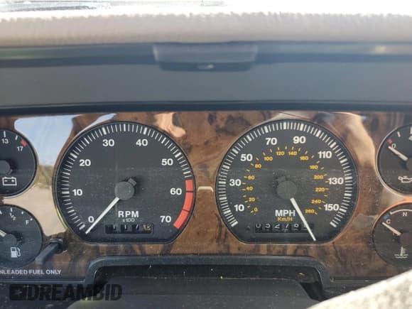 ✅ 1996 Jaguar XJS • VIN: SAJNX2742TC225028 • Лот: 75491704. Опубликован ранее на Copart с пробегом 52 786 миль. Бесплатный доступ к архиву аукционных продаж из США и подробный отчёт об истории автомобиля на DreamBid. Изображение 9.