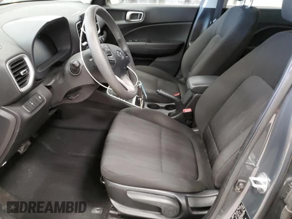 ✅ 2023 Hyundai Venue SE • VIN: KMHRB8A36PU253797 • Lot: 89207875. Listed on Copart with 23,181 mi. Free auction sales archive from the USA and detailed vehicle history report at DreamBid. Image 7.