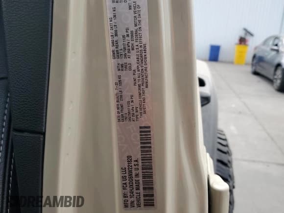 ✅ 2022 Jeep Wrangler Unlimited Sport S • VIN: 1C4HJXDG6NW221820 • Lot: 72015225. Listed on Copart with 14,922 mi. Free auction sales archive from the USA and detailed vehicle history report at DreamBid. Image 13.