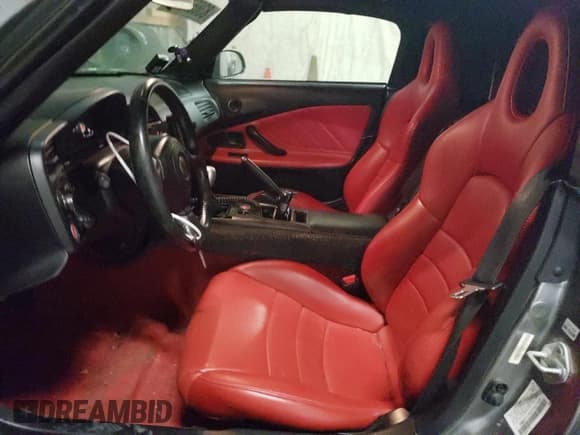 ✅ 2000 Honda S2000 • VIN: JHMAP1140YT001245 • Lot: 83657624. Listed on Copart with 175,109 mi. Free auction sales archive from the USA and detailed vehicle history report at DreamBid. Image 7.