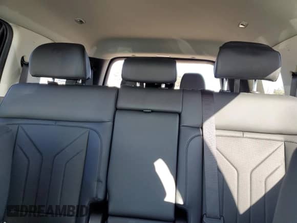 2025 Hyundai Santa Fe SEL с VIN 5NMP2DGL2SH073051, выставлен на аукционе Copart как лот 45202685 с пробегом 4 370 миль миль и Списание • Salvage title. История ставок и продаж доступна на DreamBid. Изображение 10.