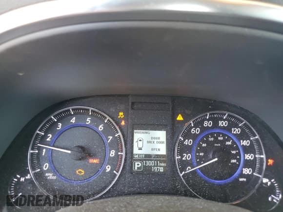 ✅ 2015 Infiniti QX70 • VIN: JN8CS1MW9FM481836 • Lot: 57801425. Listed on Copart with 130,011 mi. Free auction sales archive from the USA and detailed vehicle history report at DreamBid. Image 9.