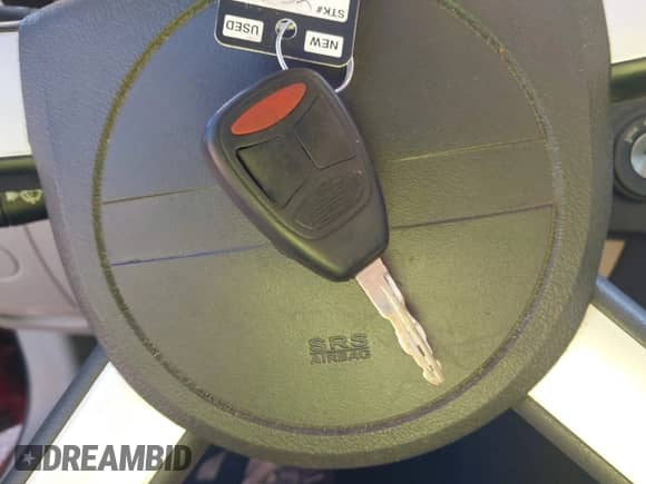 2006 Dodge Magnum R/T с VIN 2D4GV57226H193313, выставлен на аукционе IAAI как лот 43417827 с пробегом 181 237 миль миль и . История ставок и продаж доступна на DreamBid. Изображение 11.