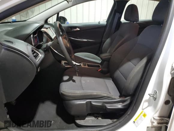 ✅ 2017 Chevrolet Cruze LS • VIN: 1G1BC5SM0H7279636 • Лот: 91584635. Опубликован ранее на Copart с пробегом 82 997 миль. Бесплатный доступ к архиву аукционных продаж из США и подробный отчёт об истории автомобиля на DreamBid. Изображение 7.