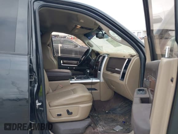 ✅ 2010 Dodge 1500 SLT • VIN: 1D7RB1CTXAS190298 • Lot: 43288713. Listed on IAAI with 211,302 mi. Free auction sales archive from the USA and detailed vehicle history report at DreamBid. Image 5.