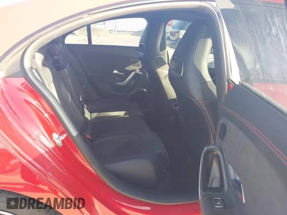 2020 Mercedes-Benz CLA 250 с VIN WDD5J4GB7LN071081, выставлен на аукционе IAAI как лот 42694622 с пробегом 58 670 миль миль и . История ставок и продаж доступна на DreamBid. Изображение 8.