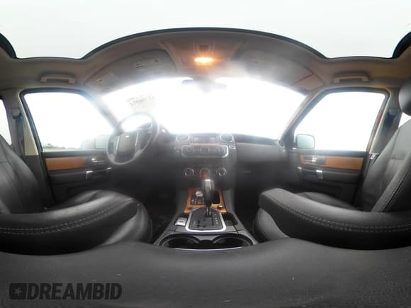 ✅ 2012 Land Rover LR4 HSE • VIN: SALAG2D40CA650236 • Lot: 42706971. Listed on IAAI with 117,707 mi. Free auction sales archive from the USA and detailed vehicle history report at DreamBid. Image 18.