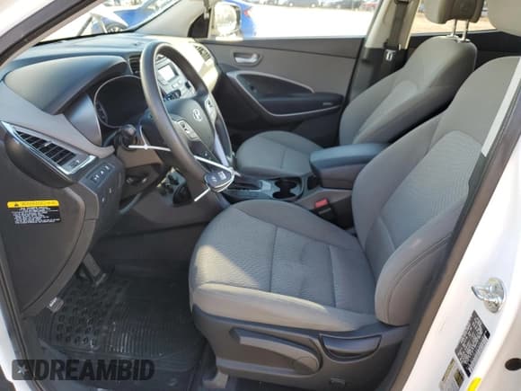 ✅ 2015 Hyundai Santa Fe • VIN: 5XYZTDLB3FG282236 • Лот: 39643403. Опубликован ранее на Copart с пробегом 124 003 миль. Бесплатный доступ к архиву аукционных продаж из США и подробный отчёт об истории автомобиля на DreamBid. Изображение 7.