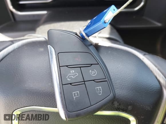 ✅ 2023 GMC Sierra 1500 Denali Ultimate • VIN: 1GTUUHELXPZ244624 • Лот: 41827177. Опубликован ранее на IAAI с пробегом 75 058 миль. Бесплатный доступ к архиву аукционных продаж из США и подробный отчёт об истории автомобиля на DreamBid. Изображение 11.