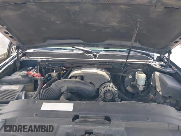 ✅ 2007 Chevrolet Suburban LT • VIN: 3GNFC16017G159685 • Lot: 42644847. Wystawiony na IAAI z przebiegiem 206 419 mil. Bezpłatny archiwum sprzedaży aukcyjnych z USA i szczegółowy raport historii pojazdu na DreamBid. Zdjęcie 10.