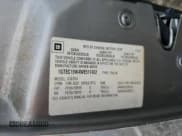 ✅ 1998 GMC Sierra 1500 • VIN: 1GTEC19W4WE517422 • Lot: 65384335. Wystawiony na Copart z przebiegiem 263 184 mil. Bezpłatny archiwum sprzedaży aukcyjnych z USA i szczegółowy raport historii pojazdu na DreamBid. Zdjęcie 13.