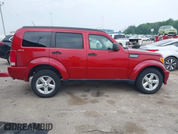 ✅ 2010 Dodge Nitro SXT • VIN: 1D4PU5GK8AW100730 • Lot: 42492250. Listed on IAAI with 116,581 mi. Free auction sales archive from the USA and detailed vehicle history report at DreamBid. Image 14.