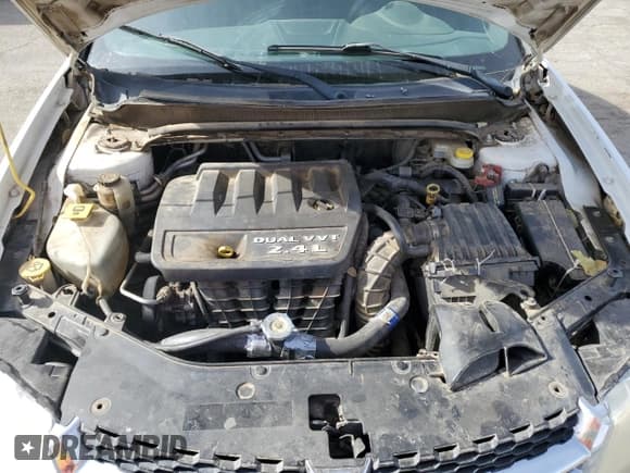 ✅ 2012 Dodge Avenger SE • VIN: 1C3CDZAB6CN310669 • Lot: 79665294. Wystawiony na Copart z przebiegiem 253 307 mil. Bezpłatny archiwum sprzedaży aukcyjnych z USA i szczegółowy raport historii pojazdu na DreamBid. Zdjęcie 11.