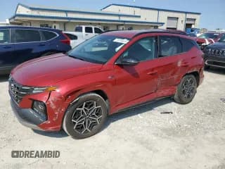 ✅ 2022 Hyundai Tucson N Line • VIN: KM8JF3AE4NU088612 • Lot: 70704614. Wystawiony na Copart z przebiegiem 28 068 mil. Bezpłatny archiwum sprzedaży aukcyjnych z USA i szczegółowy raport historii pojazdu na DreamBid. Zdjęcie 1.