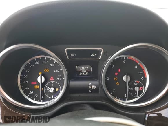 ✅ 2014 Mercedes-Benz M 350 • VIN: 4JGDA2EB1EA411120 • Lot: 81658115. Listed on Copart with 242,729 mi. Free auction sales archive from the USA and detailed vehicle history report at DreamBid. Image 9.