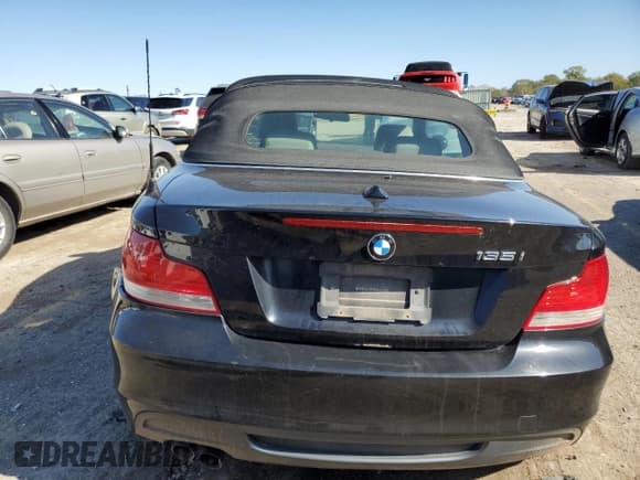 ✅ 2009 BMW 1 Series 135i • VIN: WBAUN93509VK40922 • Лот: 79446454. Опубликован ранее на Copart с пробегом 107 083 миль. Бесплатный доступ к архиву аукционных продаж из США и подробный отчёт об истории автомобиля на DreamBid. Изображение 6.