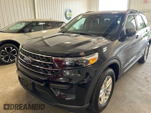✅ 2020 Ford Explorer XLT • VIN: 1FMSK7DH5LGC73311 • Lot: 42529733. Wystawiony na IAAI z przebiegiem 87 270 mil. Bezpłatny archiwum sprzedaży aukcyjnych z USA i szczegółowy raport historii pojazdu na DreamBid. Zdjęcie 1.