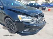 ✅ 2016 Volkswagen Jetta SEL • VIN: 3VWL17AJXGM211141 • Lot: 43153216. Wystawiony na IAAI z przebiegiem 120 238 mil. Bezpłatny archiwum sprzedaży aukcyjnych z USA i szczegółowy raport historii pojazdu na DreamBid. Zdjęcie 17.