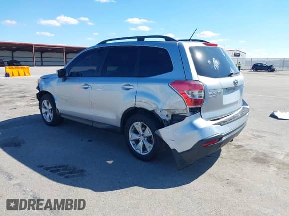 2015 Subaru Forester Premium z VIN JF2SJAGC7FH565322, wystawiony jako IAAI lot #43308201 z przebiegiem 114 689 mil mil oraz . Historia ofert i sprzedaży dostępna na DreamBid. Obrazek 3.