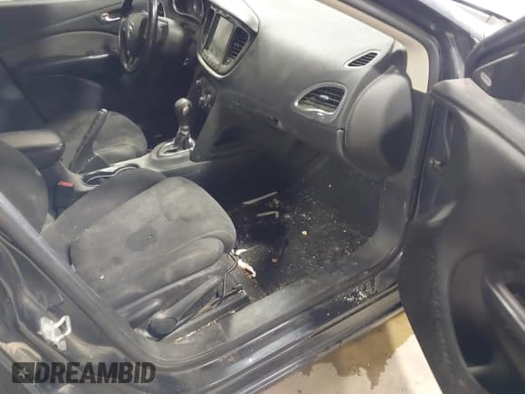 ✅ 2013 Dodge Dart SXT • VIN: 1C3CDFBAXDD332685 • Lot: 42085086. Wystawiony na IAAI z przebiegiem 149 186 mil. Bezpłatny archiwum sprzedaży aukcyjnych z USA i szczegółowy raport historii pojazdu na DreamBid. Zdjęcie 5.