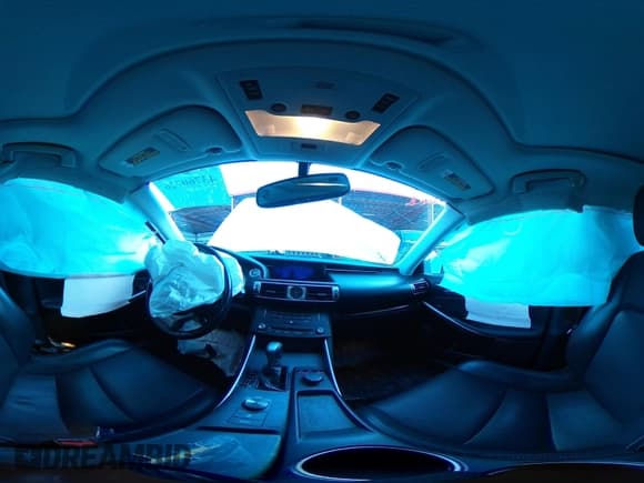 ✅ 2016 Lexus IS 200t • VIN: JTHBA1D29G5036756 • Lot: 43760726. Wystawiony na IAAI z przebiegiem 101 347 mil. Bezpłatny archiwum sprzedaży aukcyjnych z USA i szczegółowy raport historii pojazdu na DreamBid. Zdjęcie 18.