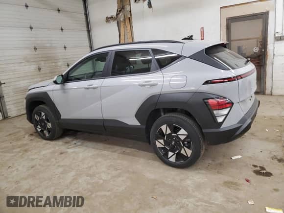 2024 Hyundai Kona SEL with VIN KM8HCCAB9RU063711, listed as a Copart auction lot 83563674 with 5,995 mi miles and Salvage title. Bid and sale history available at DreamBid. Image 2.