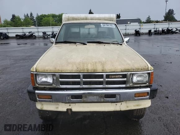 ✅ 1986 Toyota Xtracab Trucks • VIN: JT4RN67PXG5020865 • Лот: 56766785. Опубликован ранее на Copart с пробегом 208 892 миль. Бесплатный доступ к архиву аукционных продаж из США и подробный отчёт об истории автомобиля на DreamBid. Изображение 5.