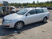 ✅ 2007 Volkswagen Passat 2.0T • VIN: WVWLK73CX7E003488 • Лот: 71120244. Опубликован ранее на Copart с пробегом 120 008 миль. Бесплатный доступ к архиву аукционных продаж из США и подробный отчёт об истории автомобиля на DreamBid. Изображение 1.