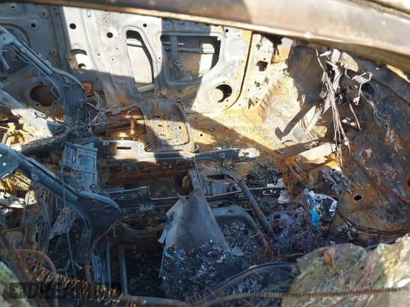 ✅ 2017 Acura MDX Advance • VIN: 5FRYD4H8XHB043572 • Лот: 42353976. Опубликован ранее на IAAI с пробегом 112 689 миль. Бесплатный доступ к архиву аукционных продаж из США и подробный отчёт об истории автомобиля на DreamBid. Изображение 5.