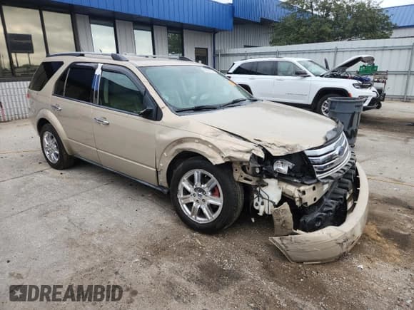 ✅ 2008 Ford Taurus X Limited • VIN: 1FMDK03W98GA07300 • Лот: 69624715. Опубликован ранее на Copart с пробегом 325 669 миль. Бесплатный доступ к архиву аукционных продаж из США и подробный отчёт об истории автомобиля на DreamBid. Изображение 4.