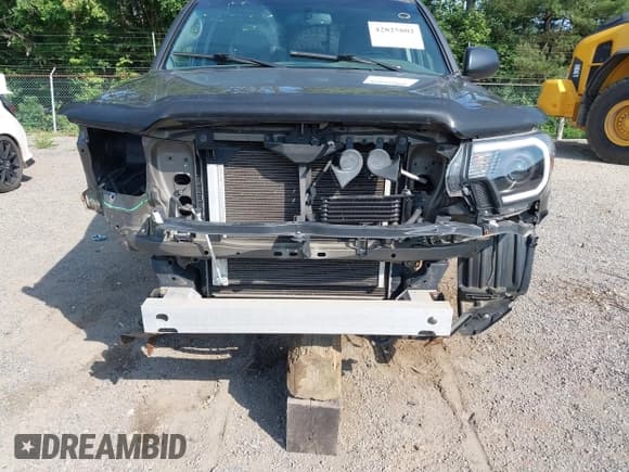 ✅ 2013 Toyota Tacoma • VIN: 5TFUU4EN8DX054533 • Лот: 42825802. Опубликован ранее на IAAI с пробегом 64 844 миль. Бесплатный доступ к архиву аукционных продаж из США и подробный отчёт об истории автомобиля на DreamBid. Изображение 6.