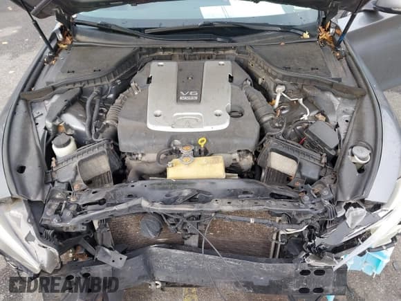 ✅ 2014 Infiniti Q50 Premium • VIN: JN1BV7ARXEM694098 • Lot: 43748947. Listed on IAAI with 209,637 mi. Free auction sales archive from the USA and detailed vehicle history report at DreamBid. Image 10.