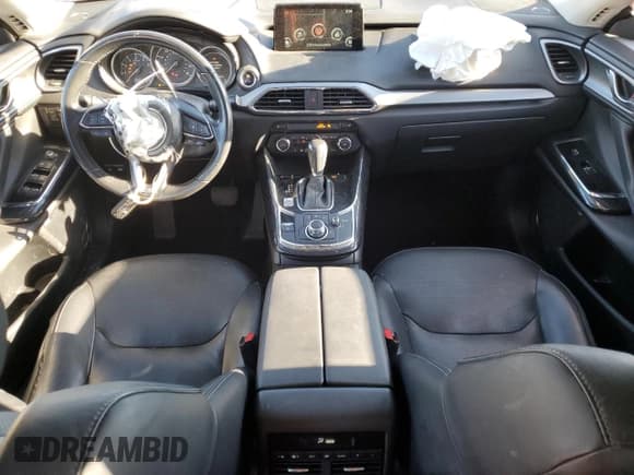 ✅ 2018 Mazda CX-9 Touring • VIN: JM3TCBCY1J0212822 • Lot: 90392235. Wystawiony na Copart z przebiegiem 106 697 mil. Bezpłatny archiwum sprzedaży aukcyjnych z USA i szczegółowy raport historii pojazdu na DreamBid. Zdjęcie 8.