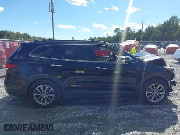2017 Hyundai Santa Fe SE z VIN KM8SN4HFXHU237721, wystawiony jako IAAI lot #43580839 z przebiegiem 129 210 mil mil oraz . Historia ofert i sprzedaży dostępna na DreamBid. Obrazek 13.