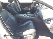 ✅ 2013 Jaguar XJ • VIN: SAJWA1C74D8V58593 • Лот: 42660691. Опубликован ранее на IAAI с пробегом 101 609 миль. Бесплатный доступ к архиву аукционных продаж из США и подробный отчёт об истории автомобиля на DreamBid. Изображение 5.