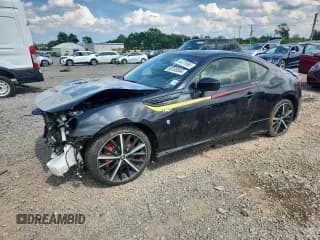 ✅ 2019 Toyota 86 GT • VIN: JF1ZNAE18K9701793 • Лот: 64379995. Опубликован ранее на Copart с пробегом 86 813 миль. Бесплатный доступ к архиву аукционных продаж из США и подробный отчёт об истории автомобиля на DreamBid. Изображение 1.