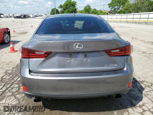 ✅ 2014 Lexus IS 250 • VIN: JTHBF1D23E5020521 • Лот: 56213385. Опубликован ранее на Copart с пробегом 100 279 миль. Бесплатный доступ к архиву аукционных продаж из США и подробный отчёт об истории автомобиля на DreamBid. Изображение 6.