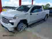 2025 Chevrolet Silverado 1500 with VIN 3GCUKJE87SG121977, listed as a IAAI auction lot 43239137 with 5,330 mi miles and . Bid and sale history available at DreamBid. Image 2.