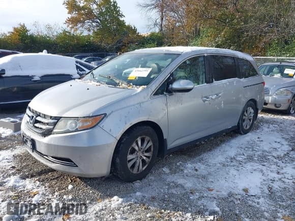 ✅ 2015 Honda Odyssey EX-L • VIN: 5FNRL5H68FB107201 • Lot: 43662391. Wystawiony na IAAI z przebiegiem 155 000 mil. Bezpłatny archiwum sprzedaży aukcyjnych z USA i szczegółowy raport historii pojazdu na DreamBid. Zdjęcie 14.
