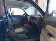 ✅ 2007 Jeep Patriot Sport • VIN: 1J8FF28W37D393954 • Lot: 43904536. Listed on IAAI with 217,866 mi. Free auction sales archive from the USA and detailed vehicle history report at DreamBid. Image 5.